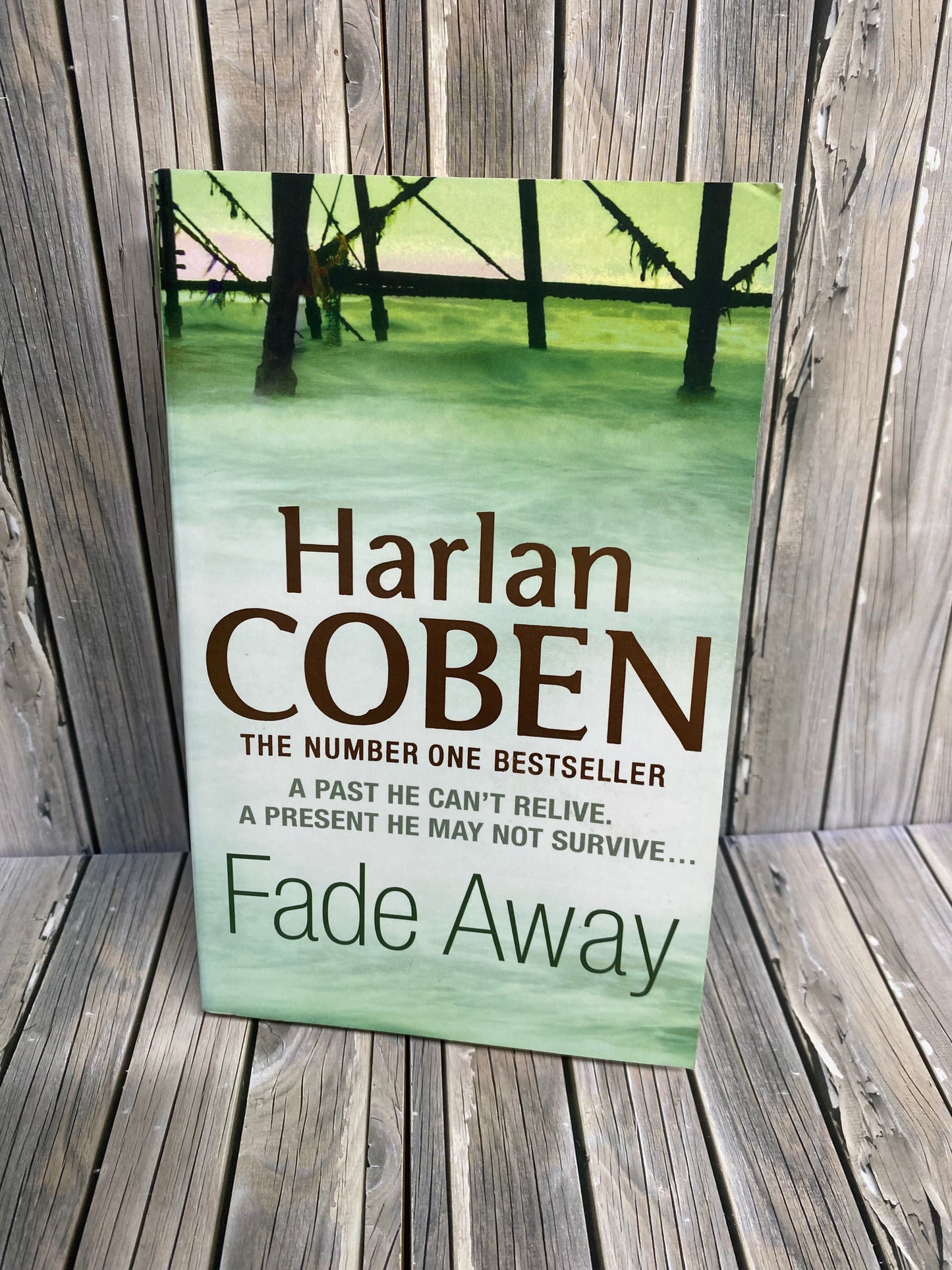 Fade Away - Harlan Coben