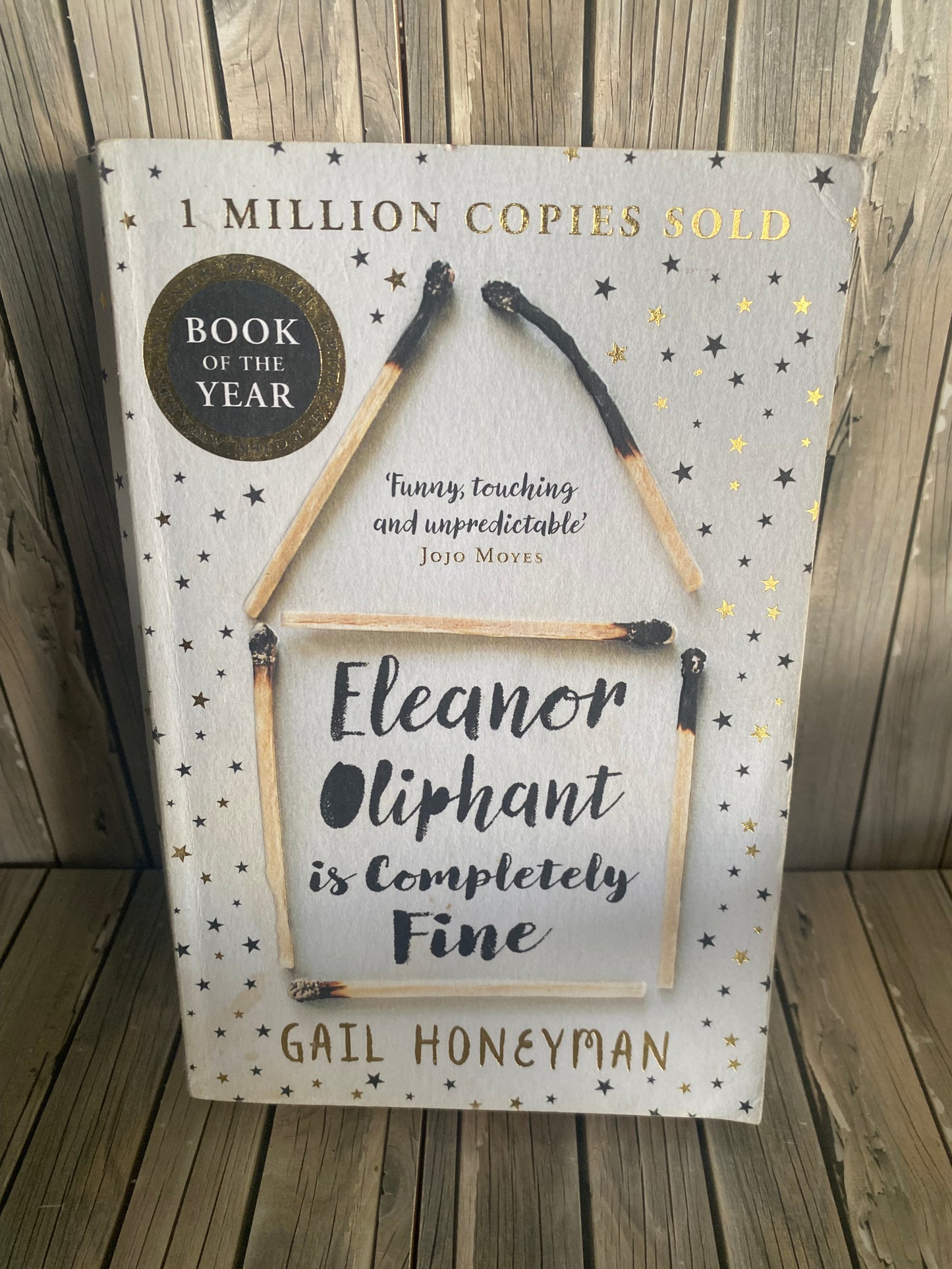 Eleanor Oliphant is Completely Fine - Gail Honeyman