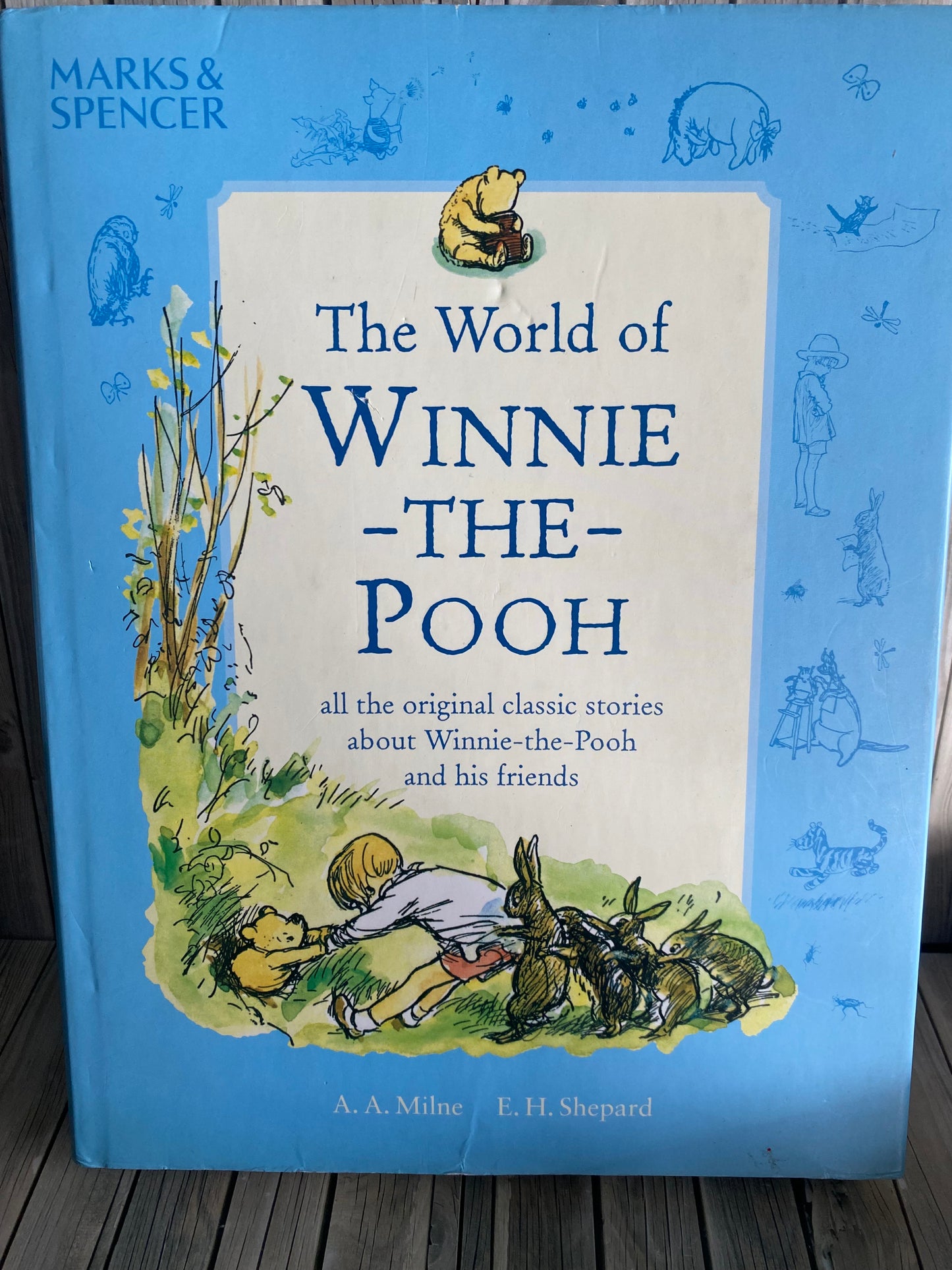 The World of Winnie-the-Pooh - A. A. Milne